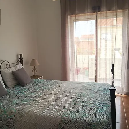 Affittacamere Casa Afonso Ferrel (Leiria)
